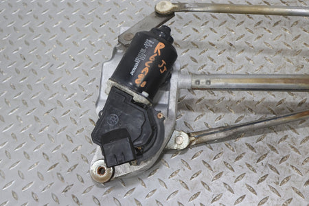 2006 Cadillac XLR- Wiper Linkage