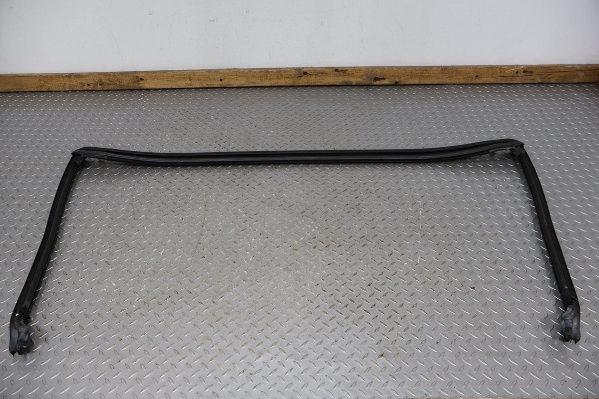2006 Chevrolet Corvette C6- Windshield Weatherstrip Seal 20774936