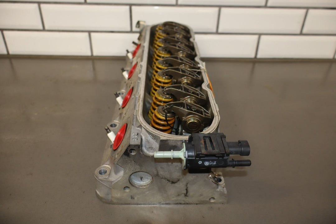 2006 Chevrolet Corvette Cylinder Head 12629058