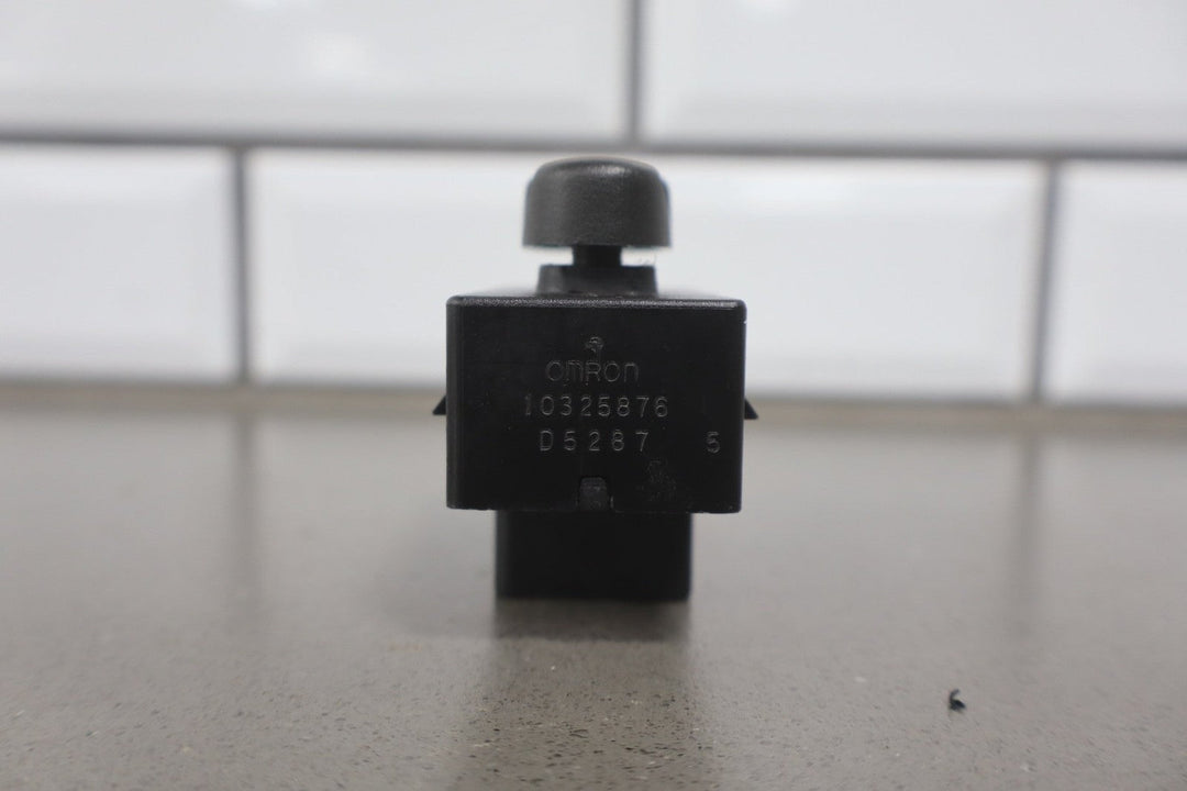 2006 Chevrolet Corvette Driver Power Seat Switch OEM