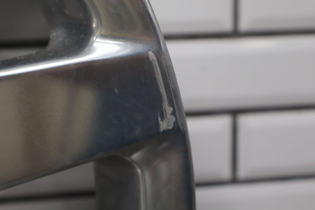 2006 Chevrolet Corvette Single 18x8.5 FRONT Wheel 9596950