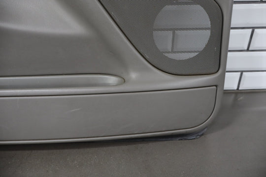 2006 Chevrolet Silverado 2500 Left Front Door Trim Panel Medium Gray 922