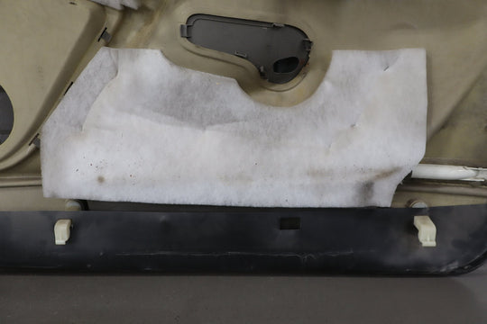 2006 Chevrolet Silverado 2500 Left Front Door Trim Panel Medium Gray 922