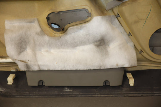 2006 Chevrolet Silverado 2500 Right Front Door Trim Panel Medium Gray 922