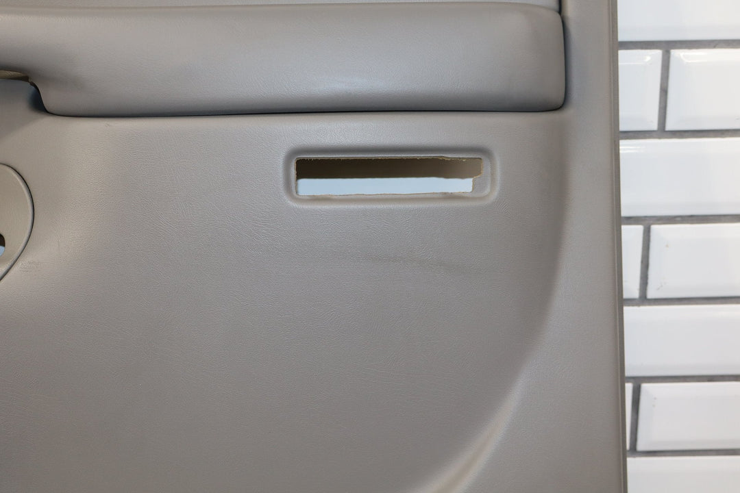 2006 Chevrolet Silverado 2500 Right Rear Door Trim Panel Medium Gray 922