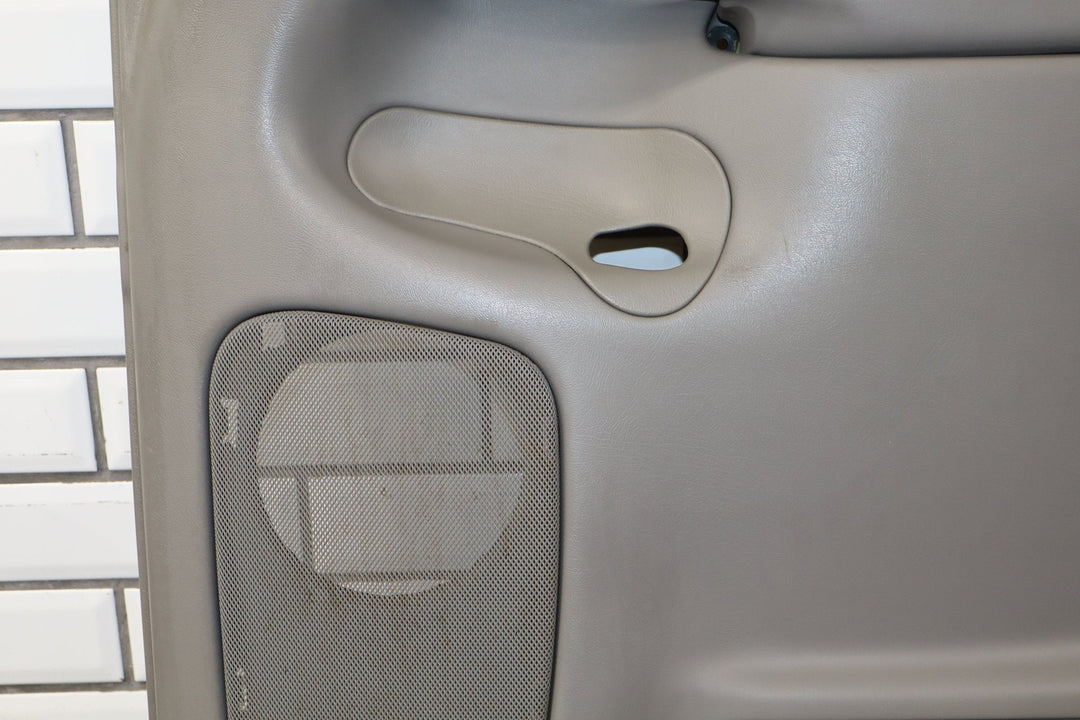 2006 Chevrolet Silverado 2500 Right Rear Door Trim Panel Medium Gray 922