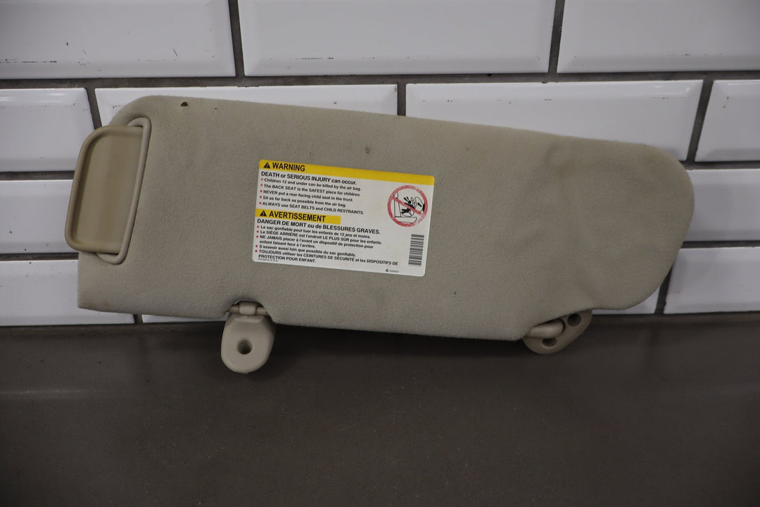 2006 Chevrolet Silverado 2500 Sun Visor Pair Left/Right Medium Gray 922