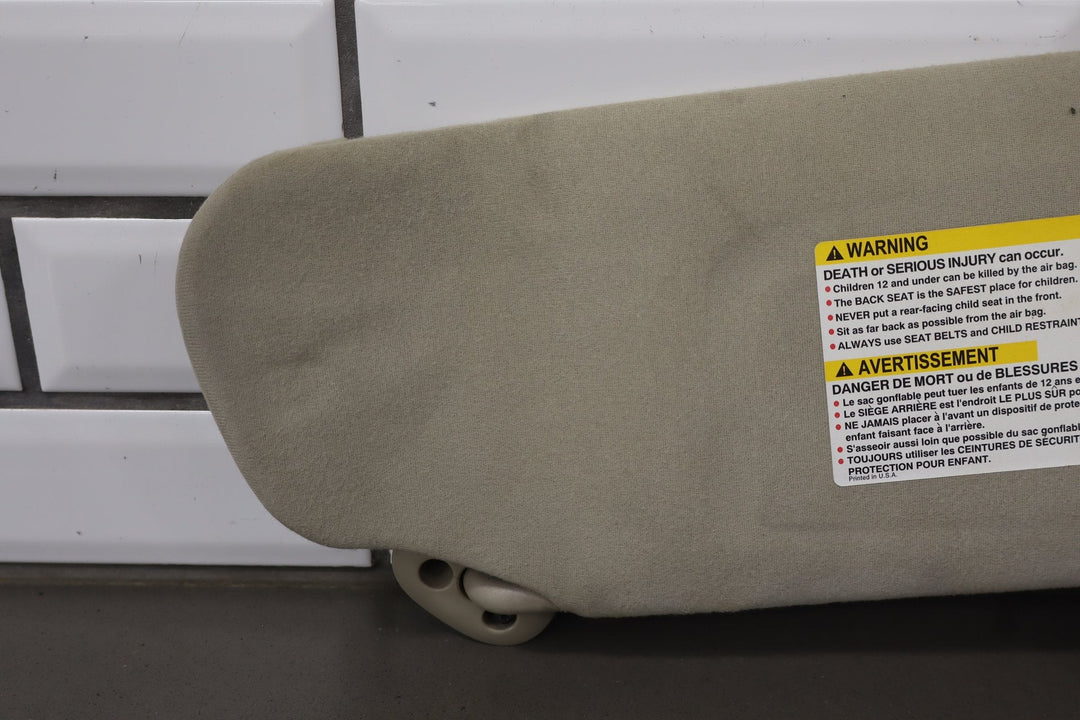 2006 Chevrolet Silverado 2500 Sun Visor Pair Left/Right Medium Gray 922