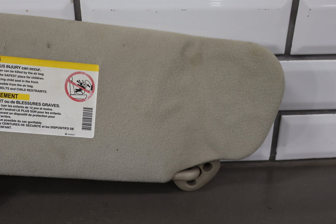2006 Chevrolet Silverado 2500 Sun Visor Pair Left/Right Medium Gray 922