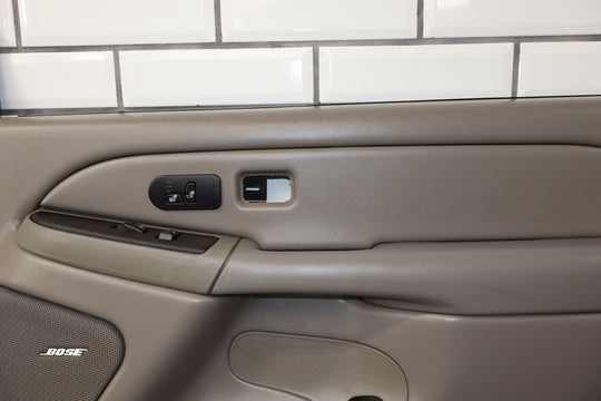 2006 Chevrolet Tahoe Right Front Door Trim Panel Grey 922