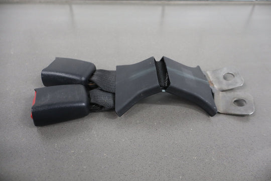 2006 Ford F - 250 Crew Cab Harley Davidson Rear Seat Belt Center Buckle