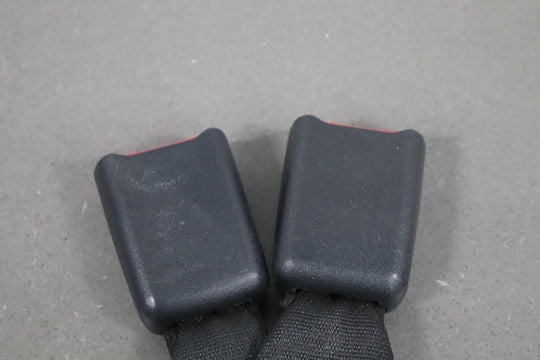 2006 Ford F - 250 Crew Cab Harley Davidson Rear Seat Belt Center Buckle