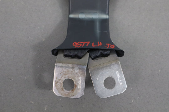 2006 Ford F - 250 Crew Cab Harley Davidson Rear Seat Belt Center Buckle
