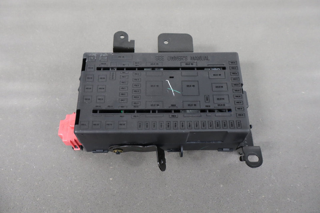 2006 Ford F - 250 Super Duty 6.0L Diesel Cabin Fuse Box Harley - Davidson Edition
