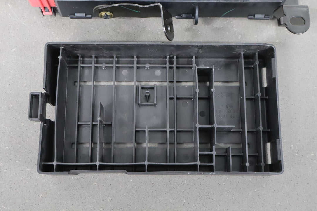 2006 Ford F - 250 Super Duty 6.0L Diesel Cabin Fuse Box Harley - Davidson Edition