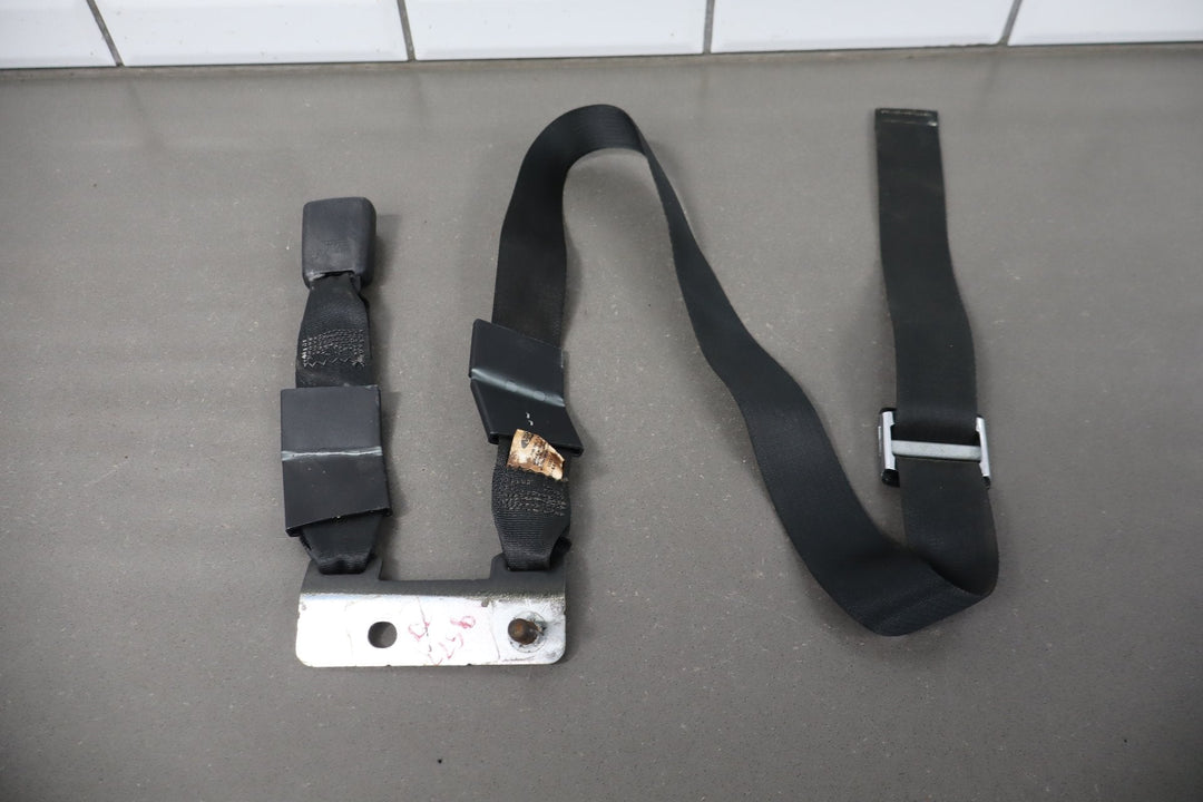 2006 Ford F - 250 Super Duty Crew Cab Harley Black Rear Center Seat Belt OEM