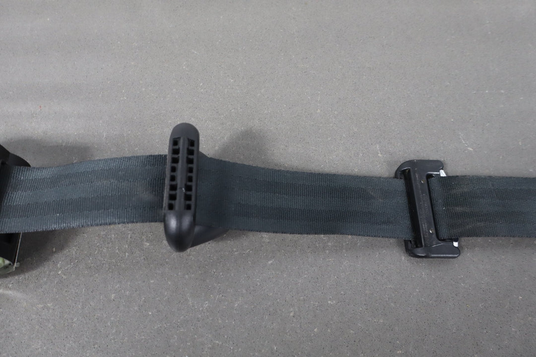 2006 Ford F - 250 Super Duty Harley - Davidson Edition Right Rear Seat belt Black