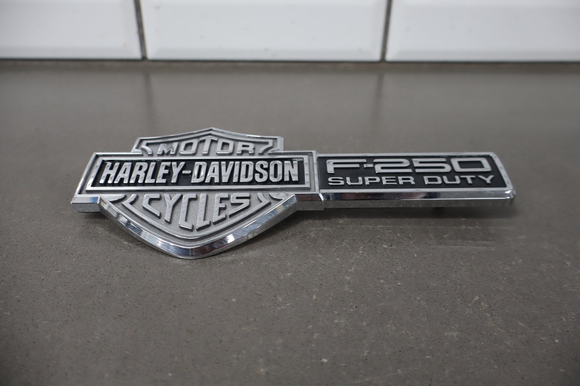 2006 Ford F-250 Super Duty Harley Davidson OEM Fender Emblem