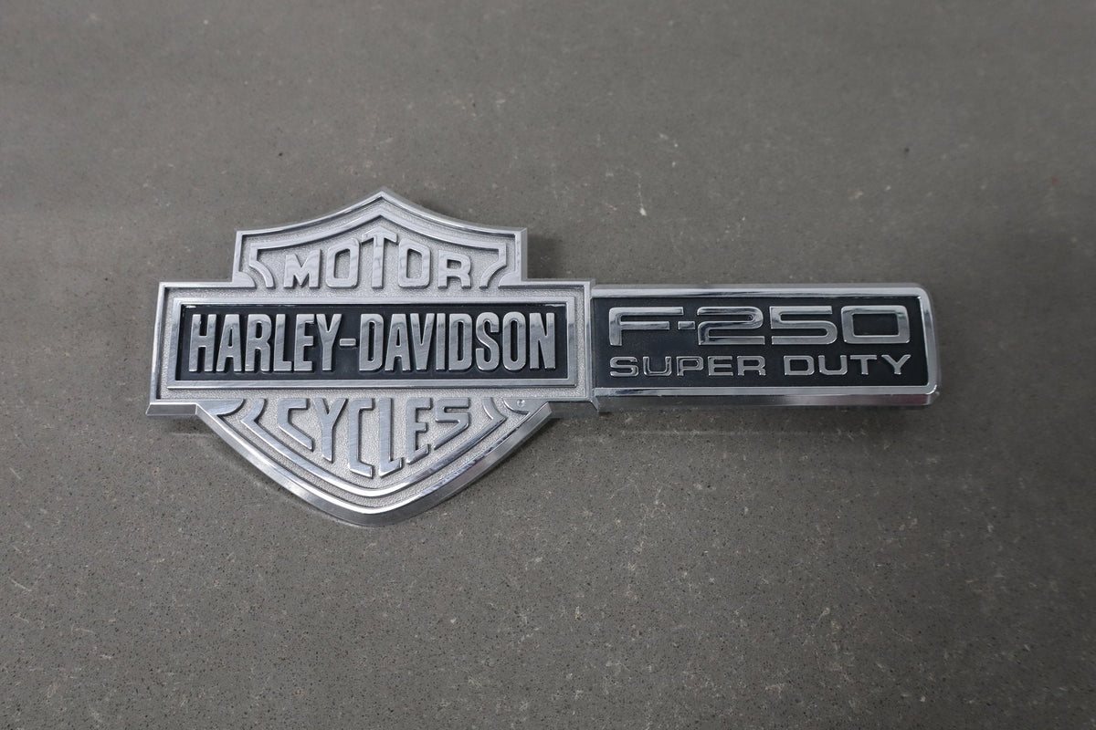 2006 Ford F-250 Super Duty Harley Davidson OEM Fender Emblem