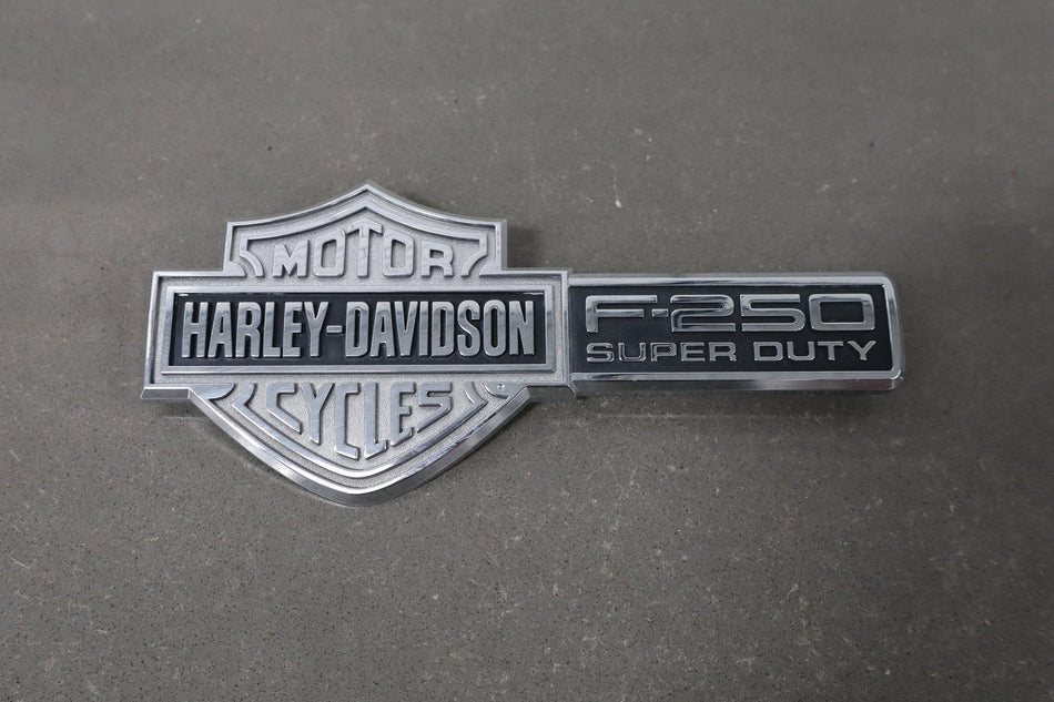 2006 Ford F-250 Super Duty Harley Davidson OEM Fender Emblem
