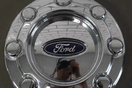2006 Ford F-250 Super Duty- Mag Wheel Centre Cap