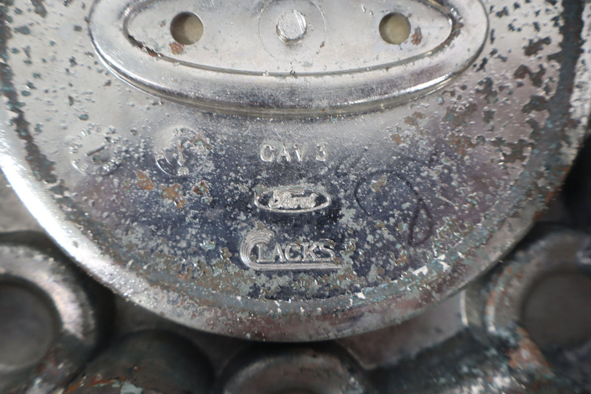 2006 Ford F-250 Super Duty- Mag Wheel Centre Cap