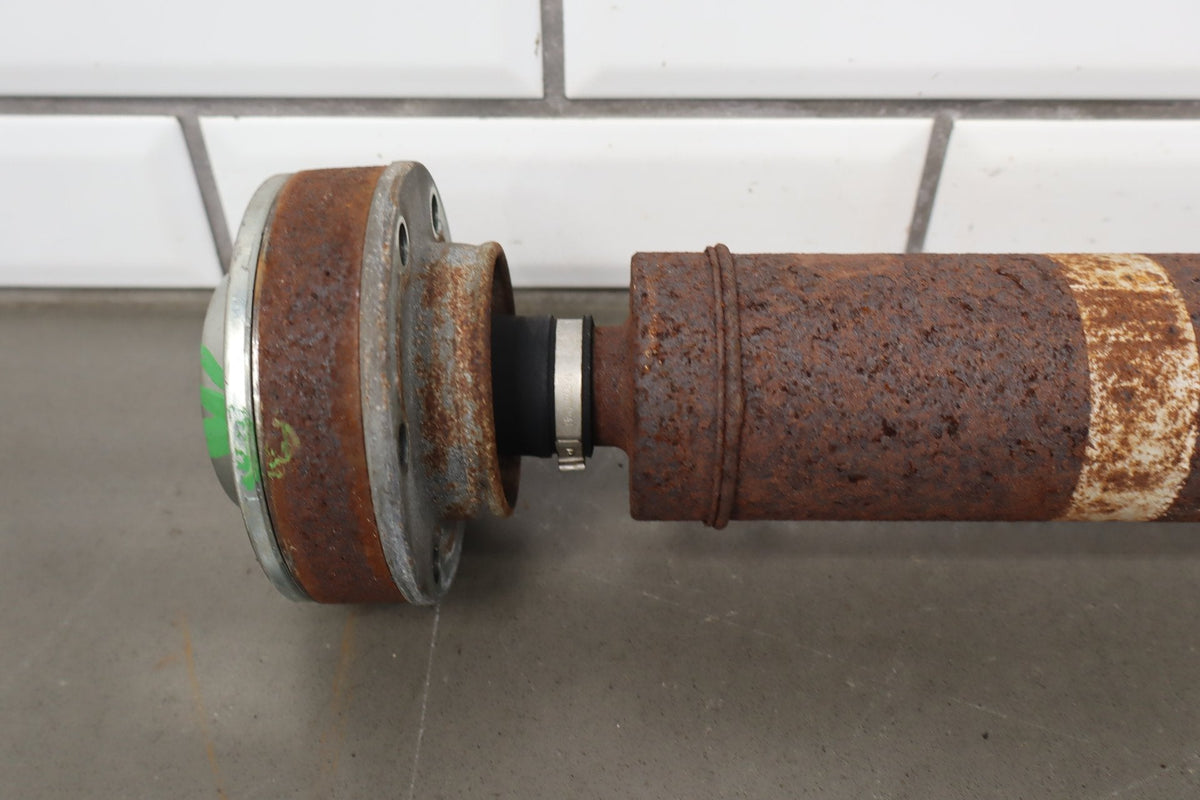 2006 Ford Mustang GT 4.6 Auto Rear Drive Shaft