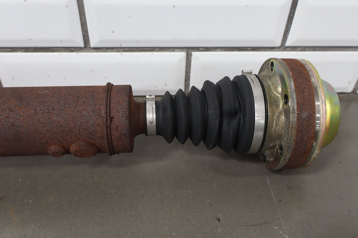 2006 Ford Mustang GT 4.6 Auto Rear Drive Shaft