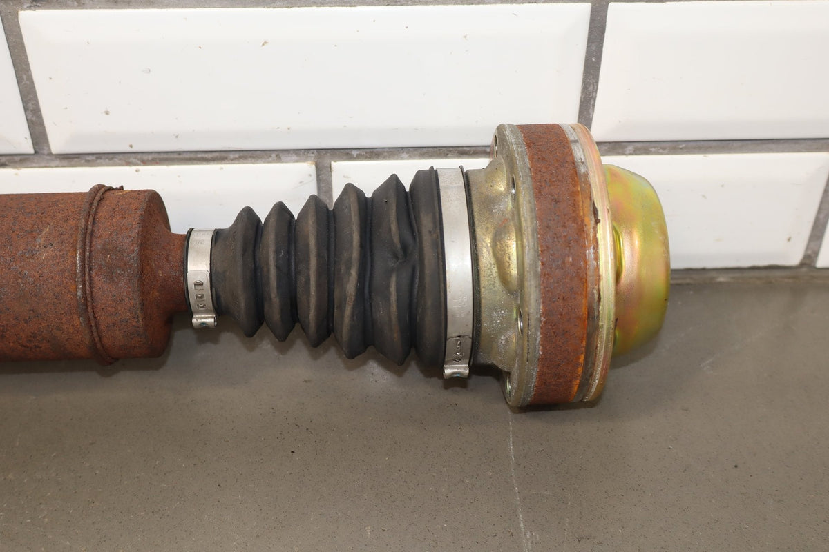 2006 Ford Mustang GT 4.6 Auto Rear Drive Shaft