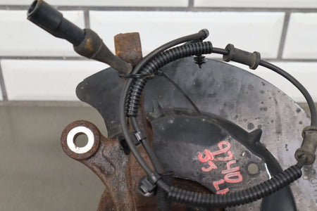 2006 Ford Mustang GT S197 Driver Left Front Spindle With Hub And ABS Sensor