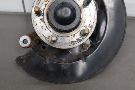 2006 Ford Mustang GT S197 Passenger Right Front Spindle With Hub And ABS Sensor