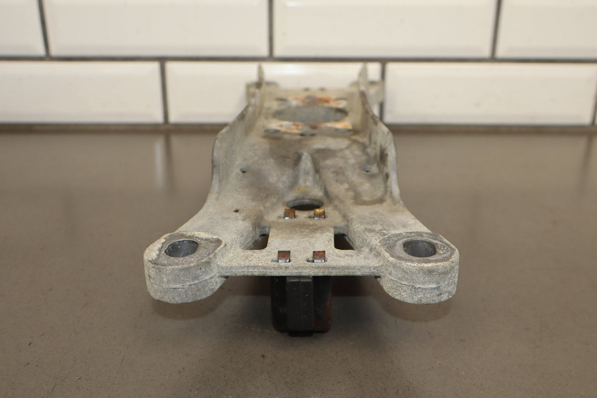 2006 Ford Mustang GT S197 Transmission Crossmember For 5R55S Automatic