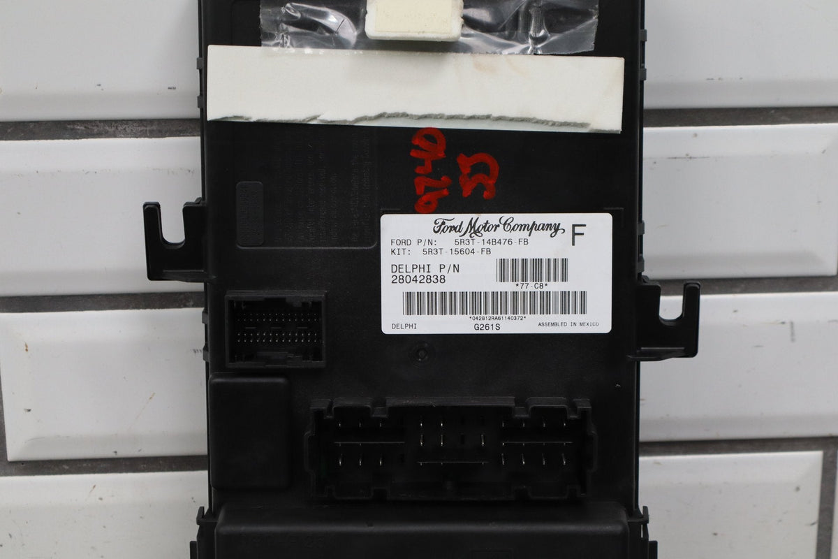 2006 Ford Mustang S197 Body Control Module