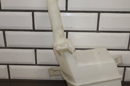 2006 Ford Mustang S197 Windshield Washer Fluid Reservoir Bottle