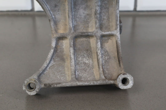 2006 GMC Sierra 2500HD LBZ Duramax Diesel AC Compressor Bracket 6.6L