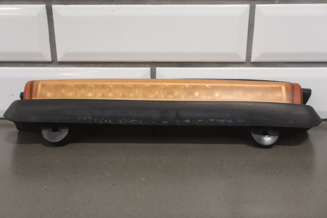 2006 GMC Yukon Denali 3rd Brake Light OEM