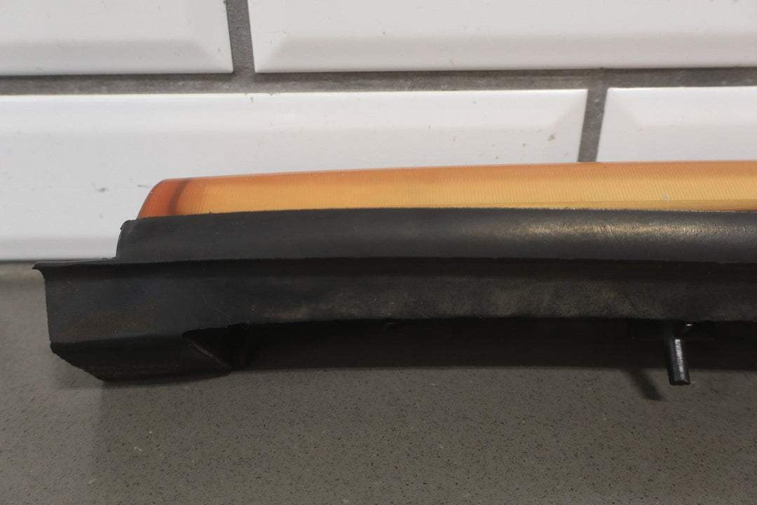 2006 GMC Yukon Denali 3rd Brake Light OEM