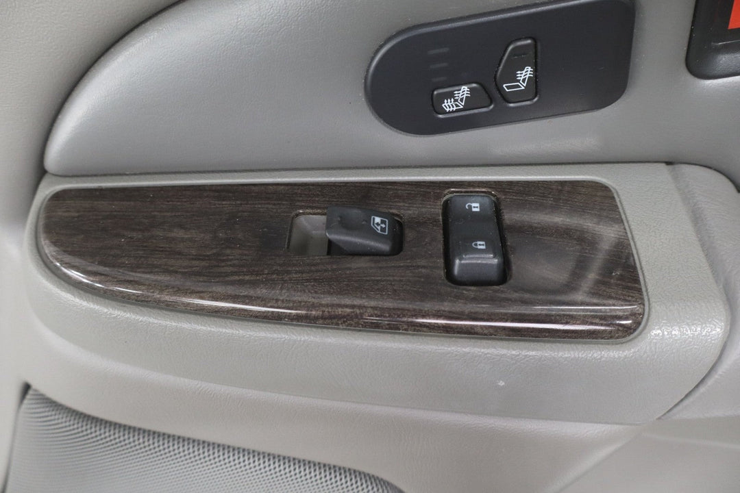 2006 GMC Yukon Denali Right Front Door Trim Panel Stone Gray 922