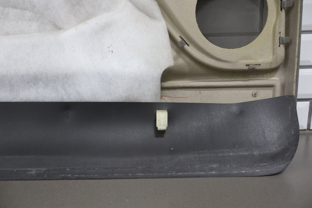 2006 GMC Yukon Denali Right Front Door Trim Panel Stone Gray 922