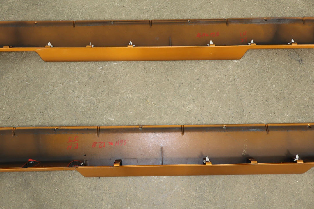 2006 Hummer H2 OEM 8 - Piece Special Edition (Opt WS2) Exterior Molding Kit