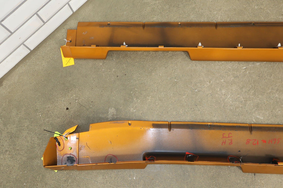 2006 Hummer H2 OEM 8 - Piece Special Edition (Opt WS2) Exterior Molding Kit