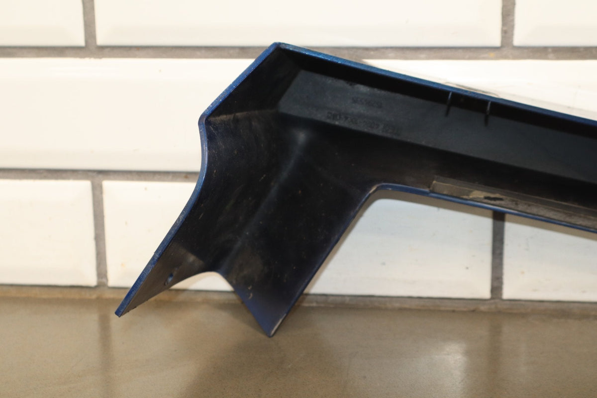 2006 Hummer H2 Right Fender Molding Pacific Blue 91