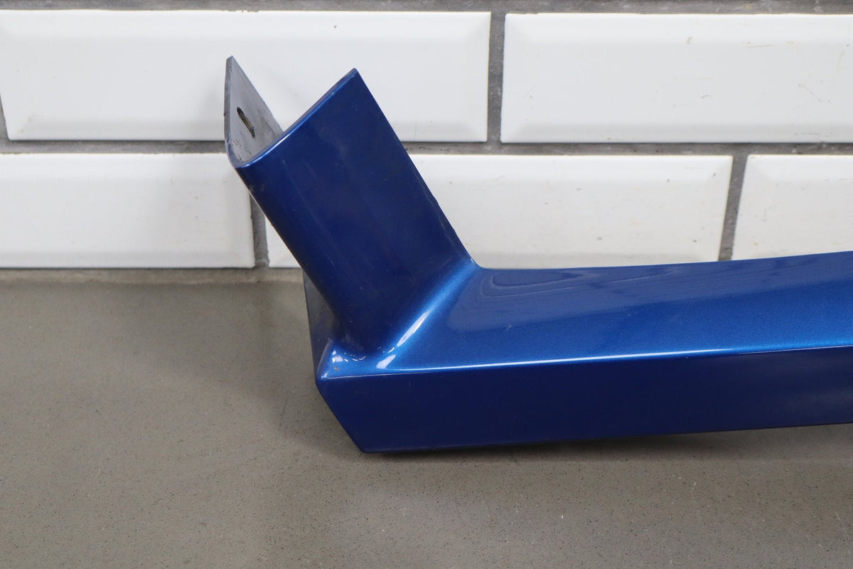 2006 Hummer H2 Right Fender Molding Pacific Blue 91