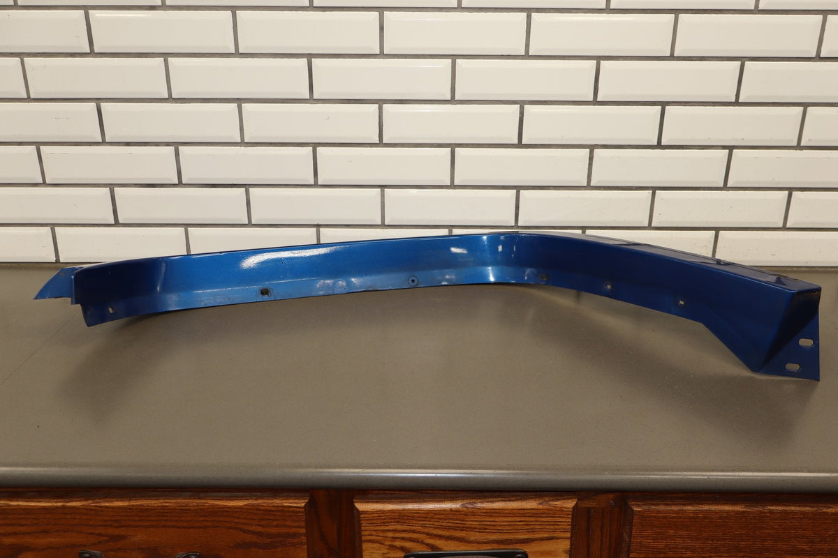 2006 Hummer H2 Right Rear Wheel Arch Moulding Pacific Blue 91