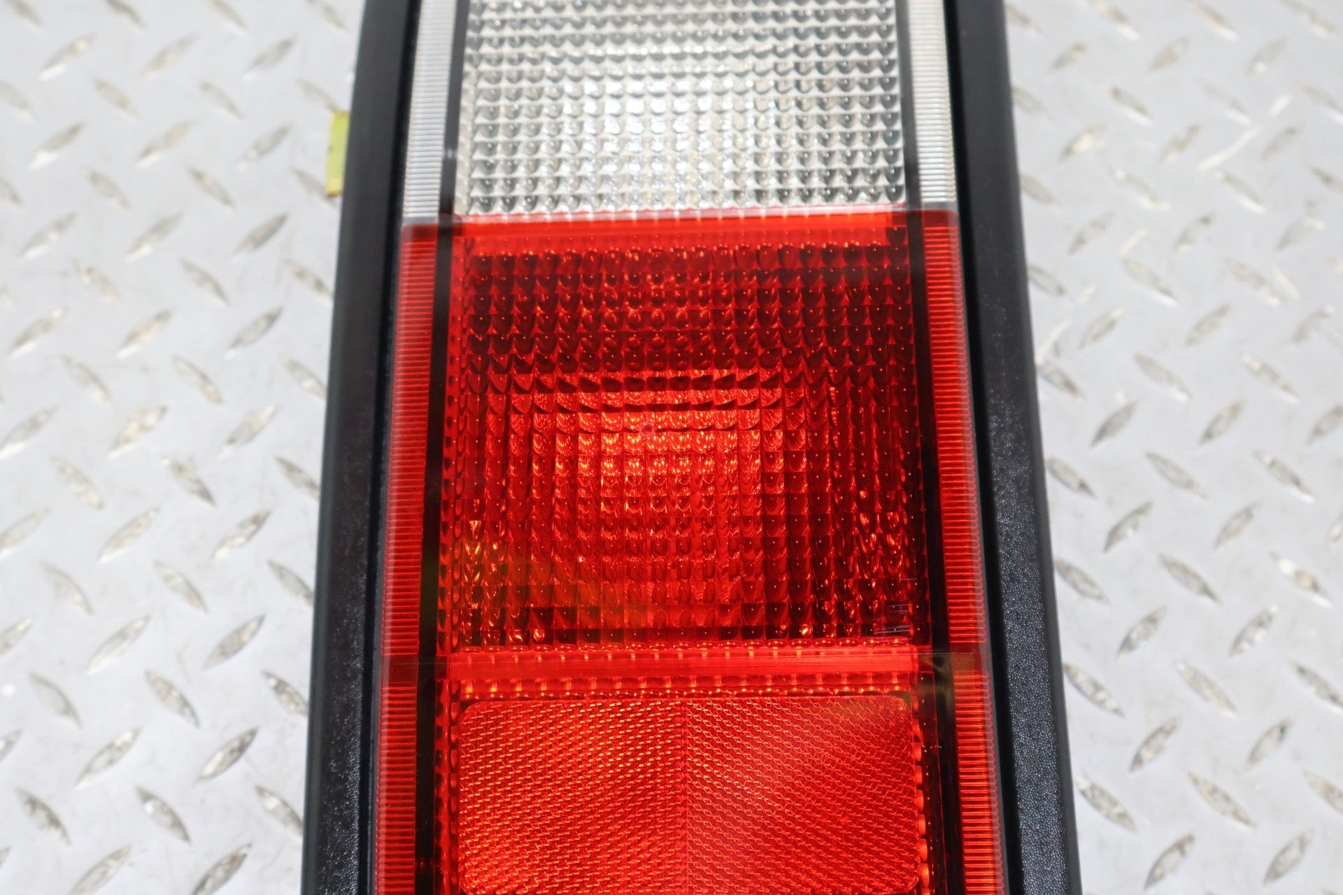 2006 Hummer H2- Right Tail Light
