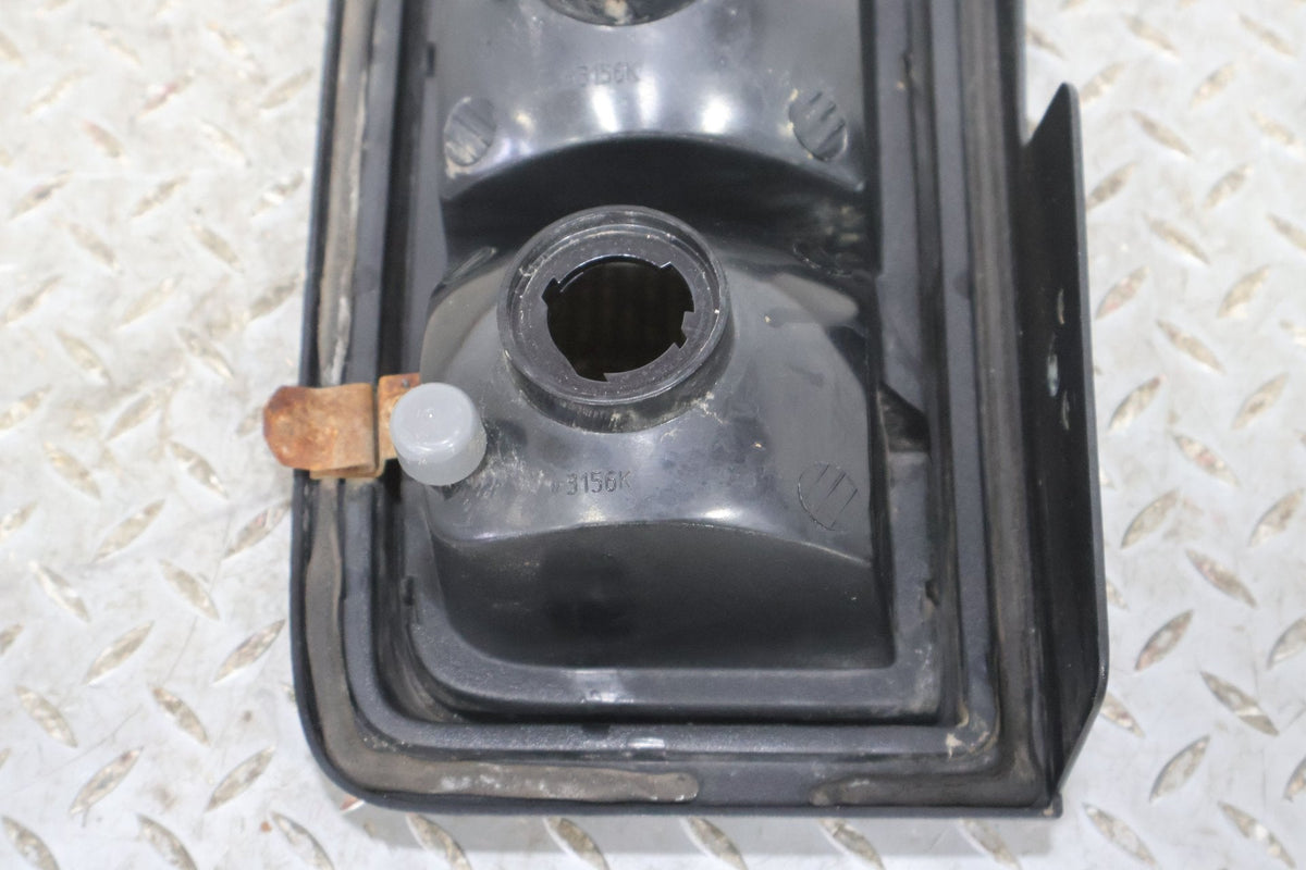 2006 Hummer H2- Right Tail Light