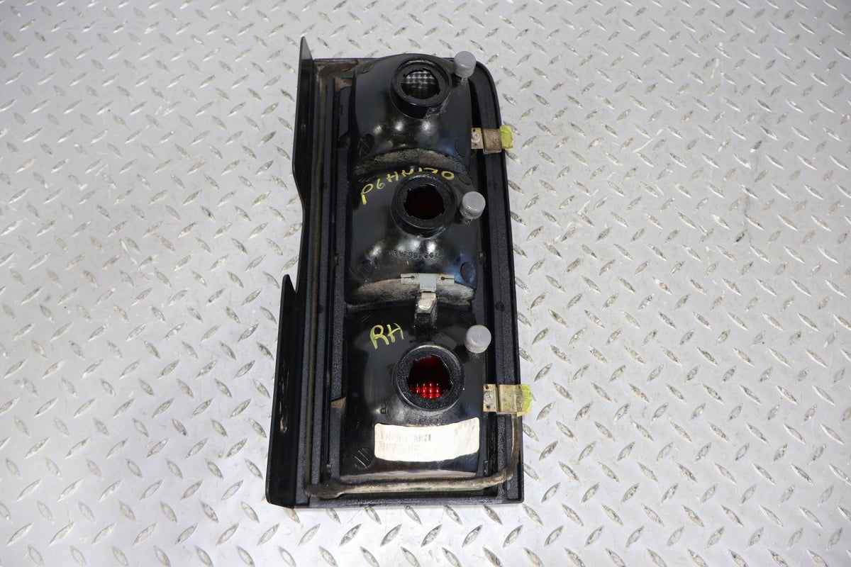 2006 Hummer H2- Right Tail Light