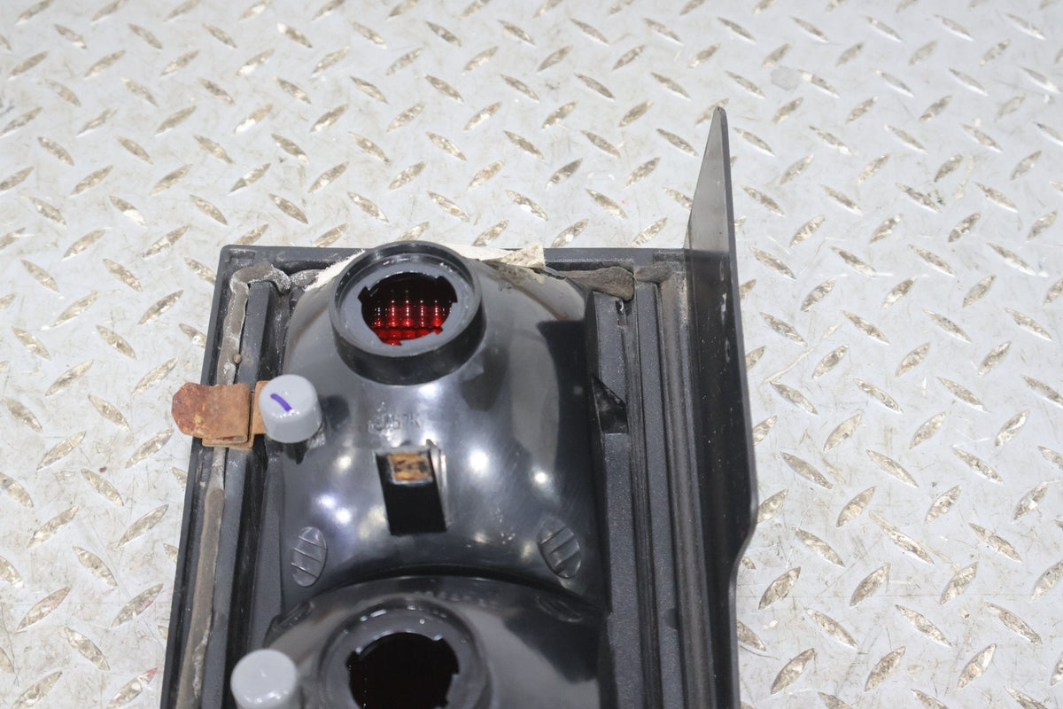 2006 Hummer H2- Right Tail Light