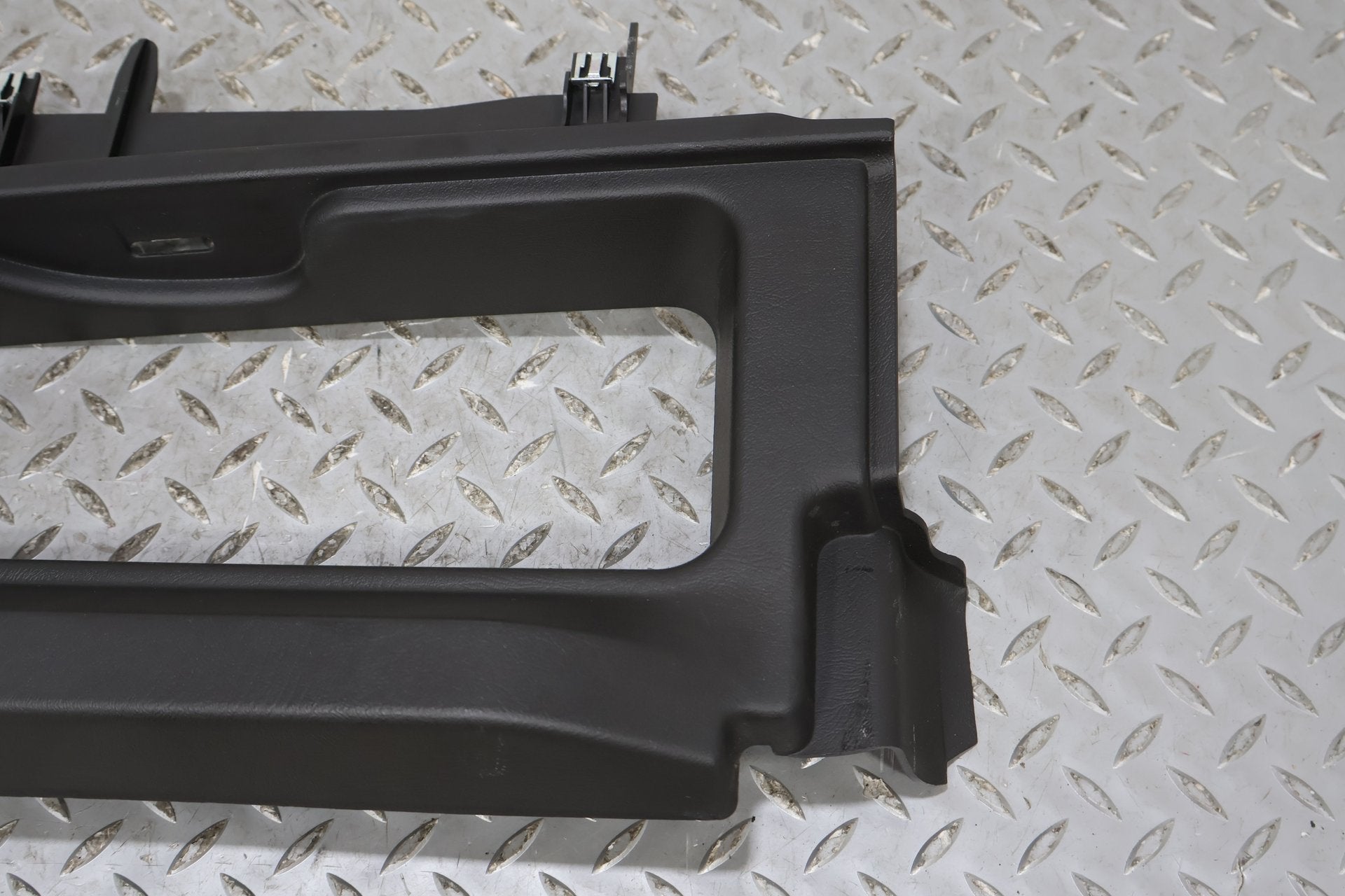 2006 Hummer H2- Trim Panel