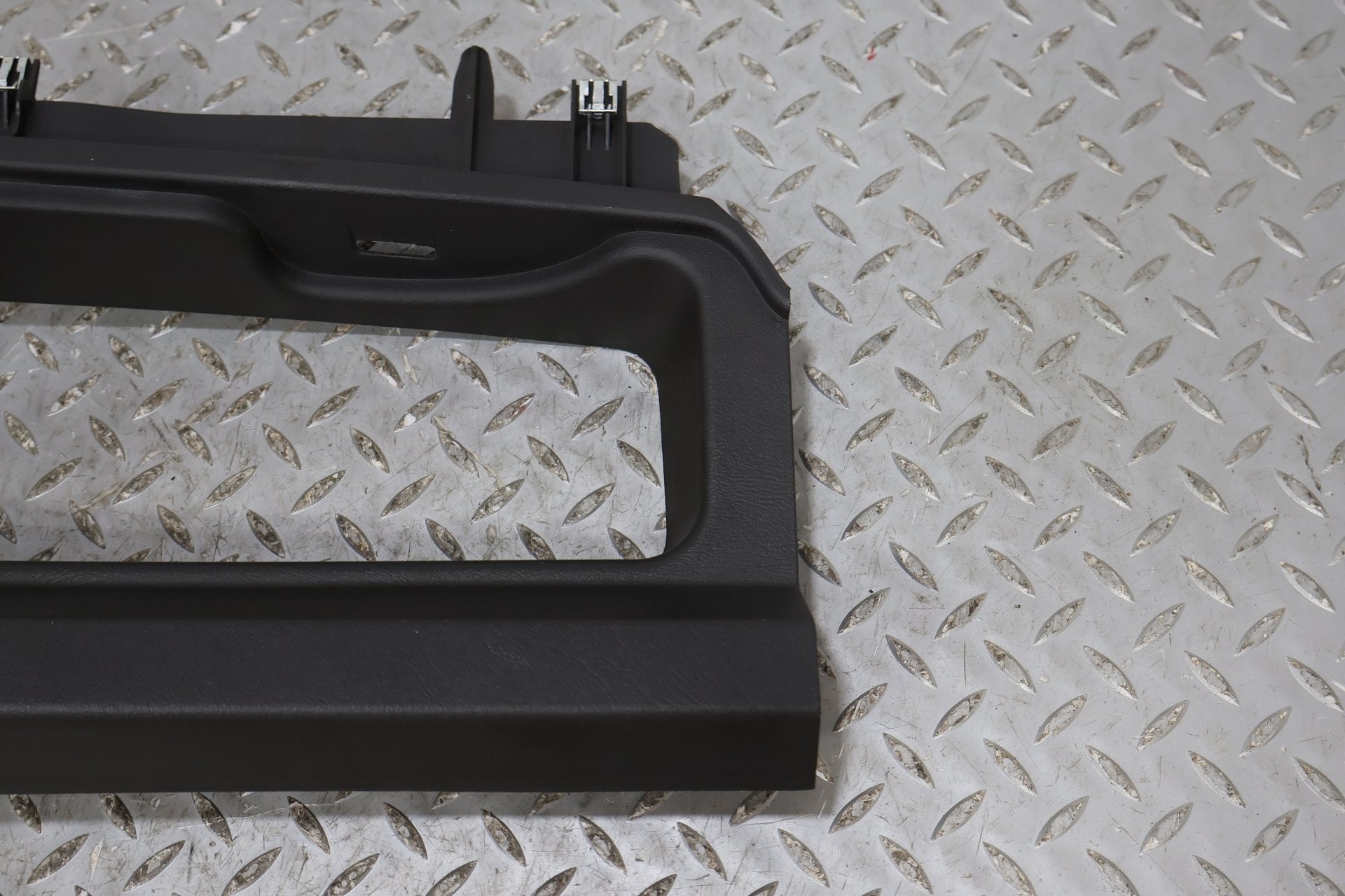 2006 Hummer H2- Trim Panel